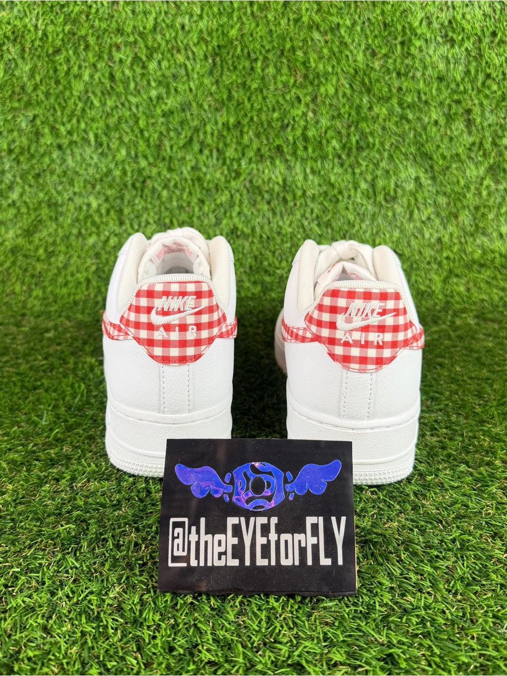 NEW Nike Air Force 1 Low '07 Essential White Red Gingham DZ2784-101 Women’s 8.5 - Picture 4 of 6